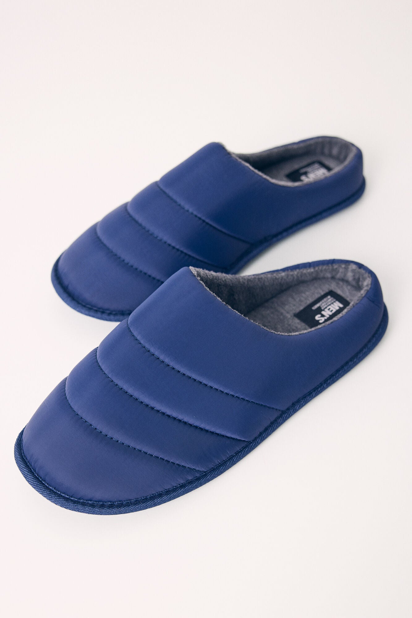 Padded men's house slippers