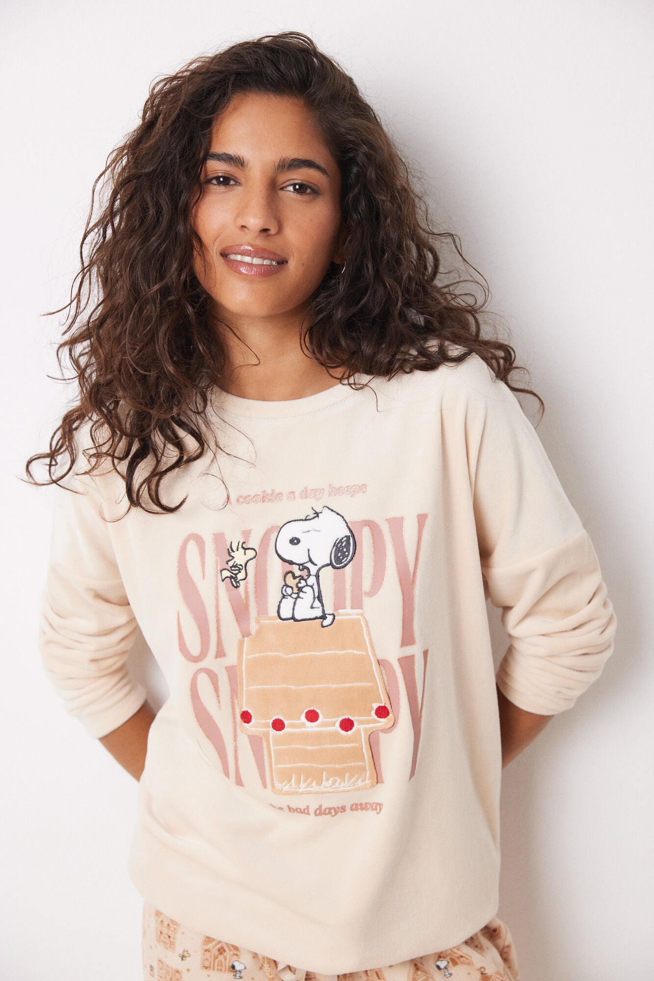 Snoopy long velvet pajamas