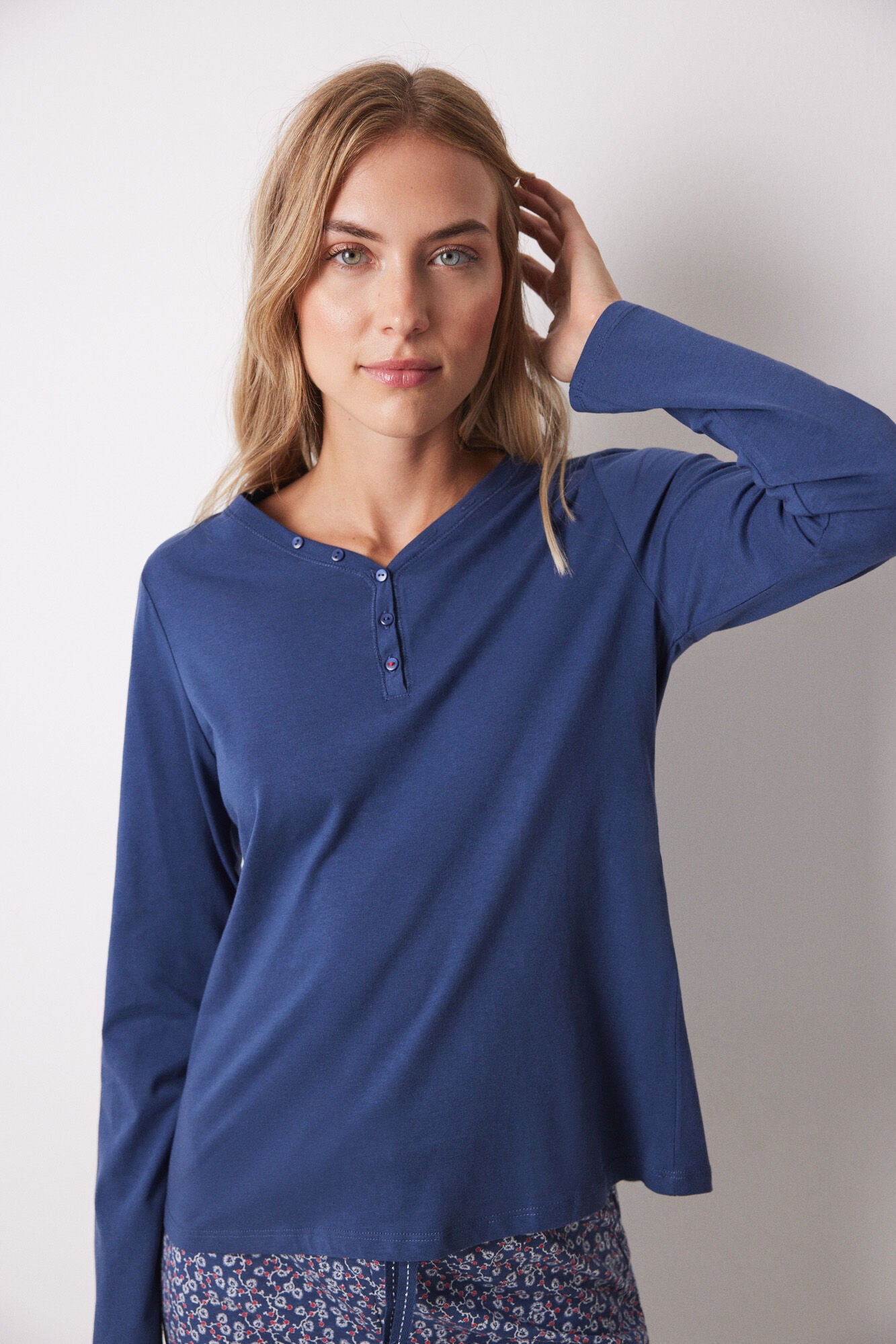 Blue long sleeve cotton t-shirt