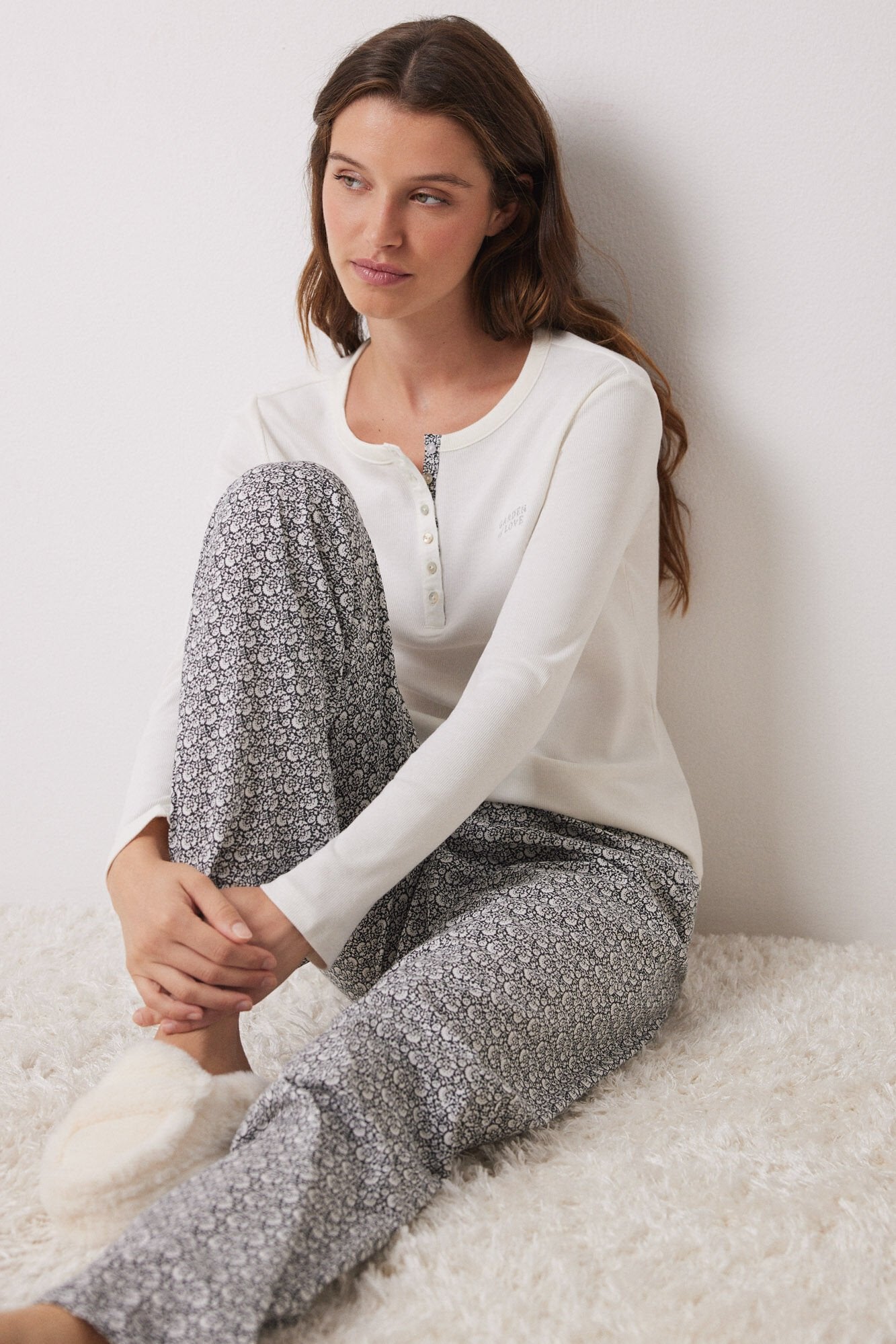 White paisley long pajamas