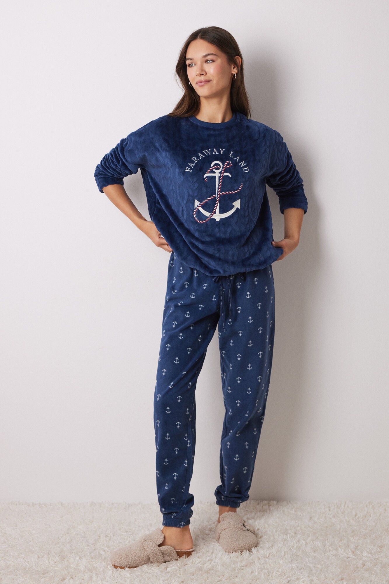 Long fur and soft fleece fleece pajamas