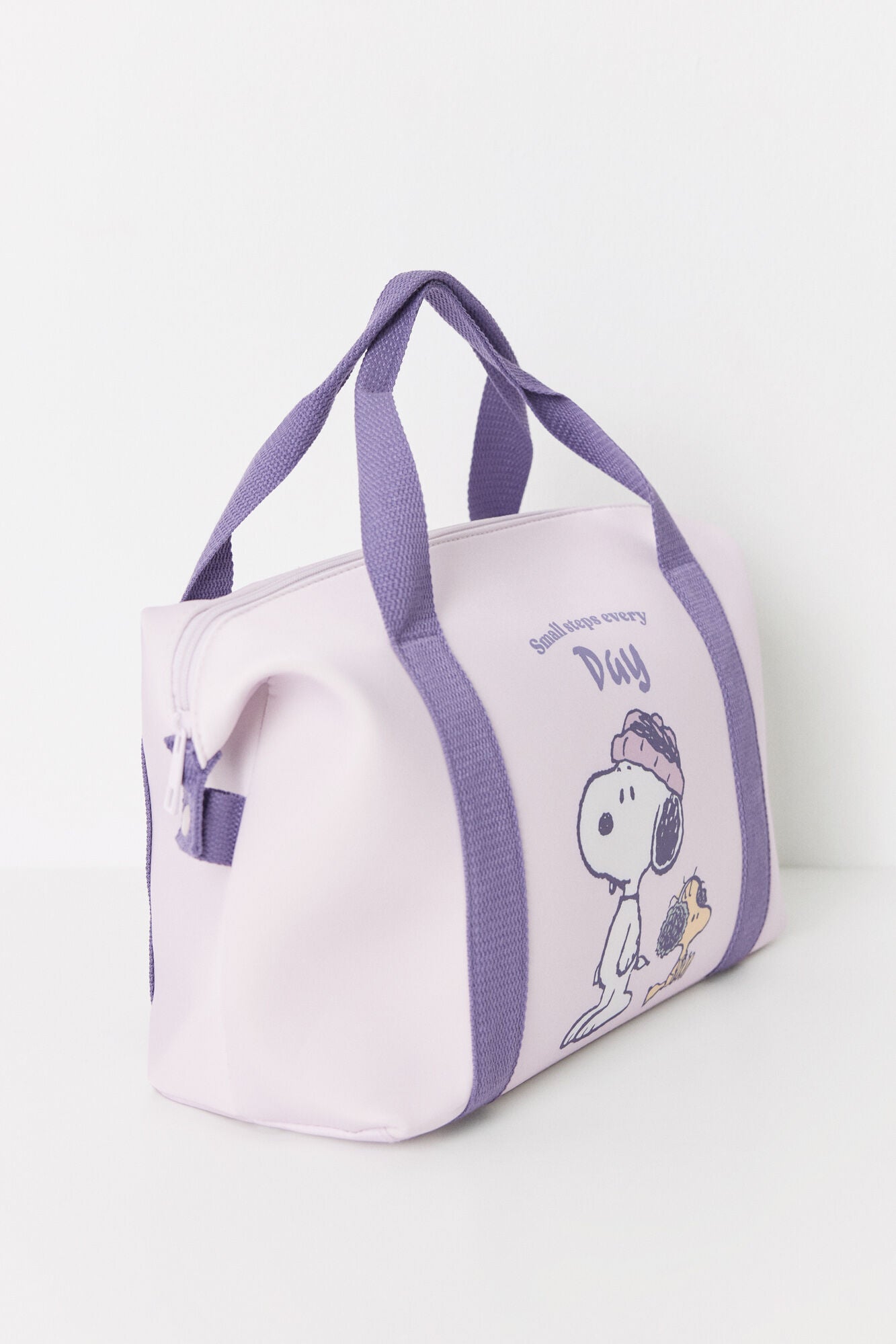 Snoopy lilac neoprene travel bag