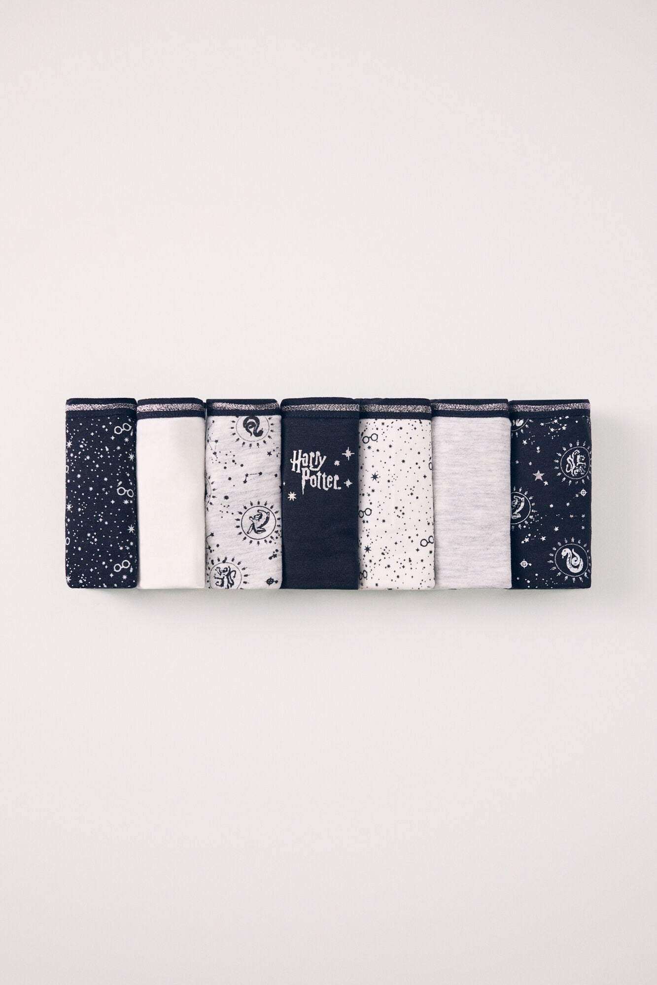 Pack of 7 classic Harry Potter cotton panties
