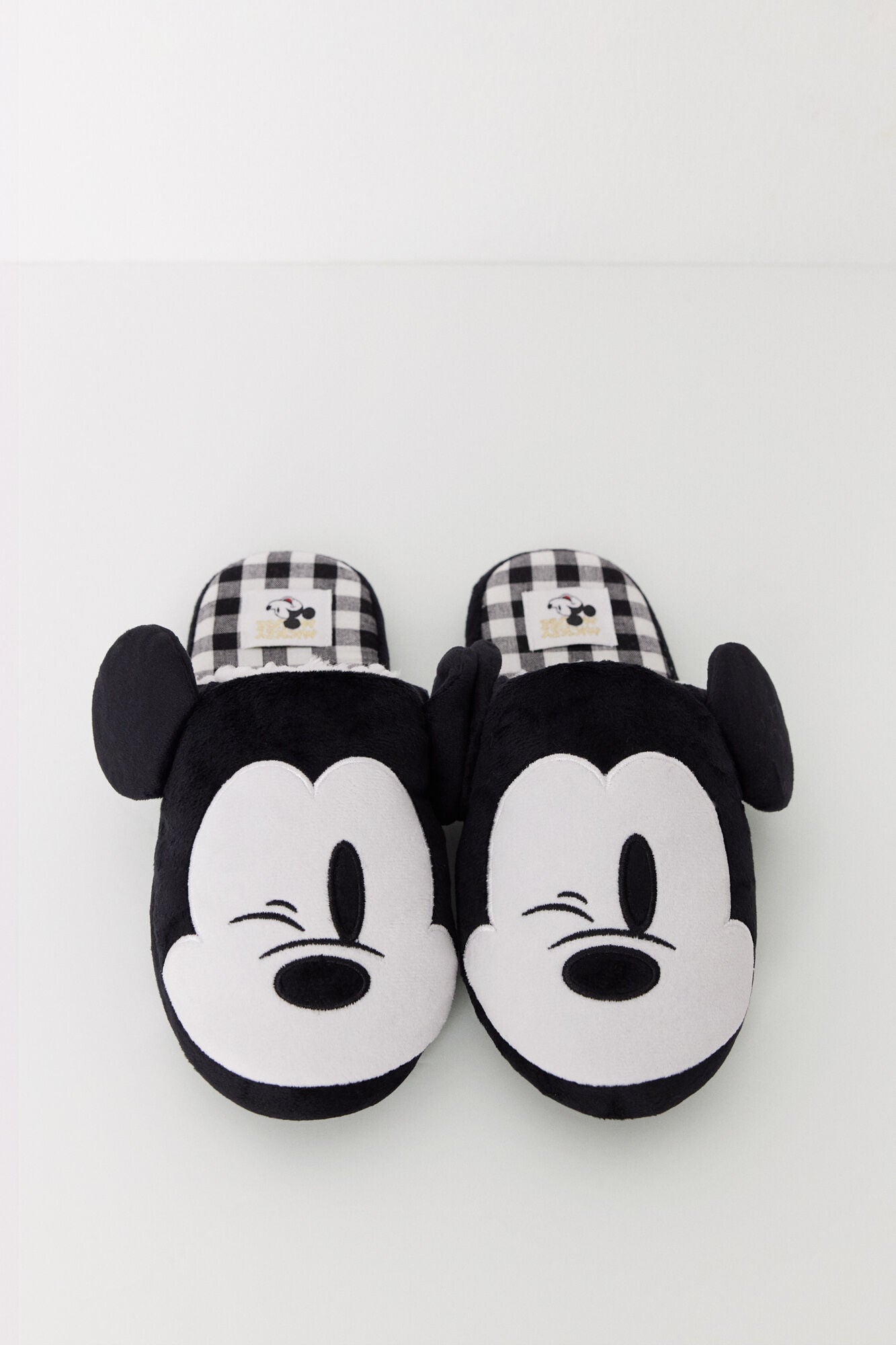 3D Mickey Mouse slippers