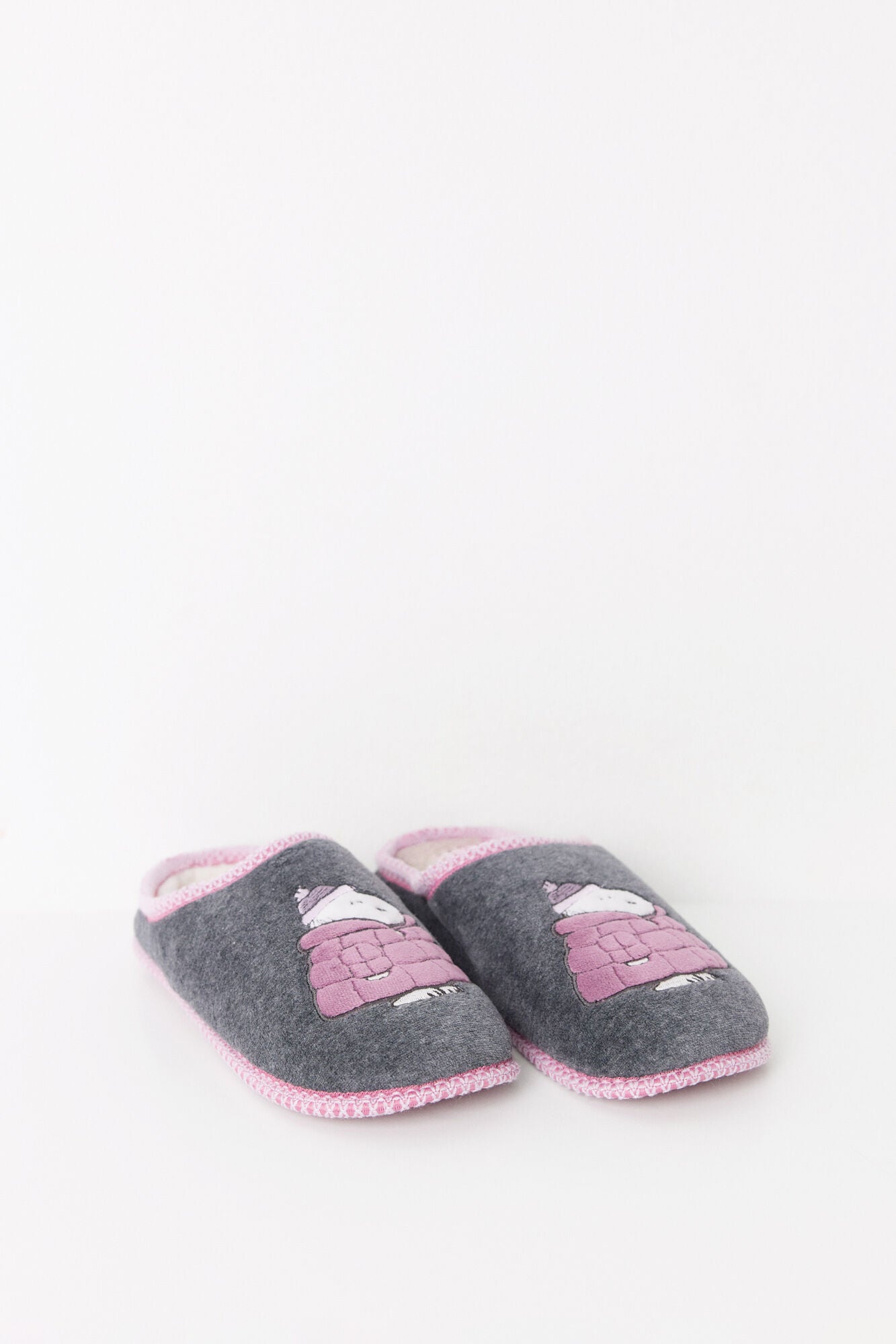 Grey Snoopy slippers